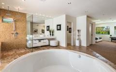 grande salle de bains luxe