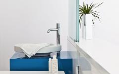 Aménagement luxueux et minimaliste des salles de bains de cette maison d’architecte aménagement décor salle de bain épuré