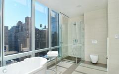 salle de bains moderne immobilier de luxe manhattan