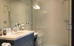 petite salle de bain moderne chalet