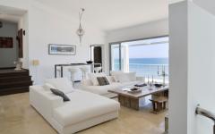 séjour au mobilier design et chic