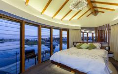 Chambre principale vue sur la mer