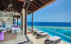 terrasse chaises longues luxe avec vue sur la mer