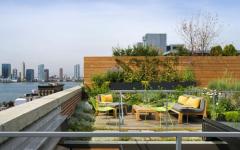 Terrasse sympa sur le toit de ce loft industriel new-yorkais terrasse sur le toit loft industriel