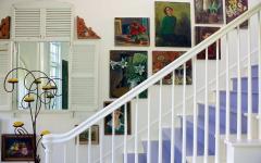 intérieur escalier rustique maison de vacances californie