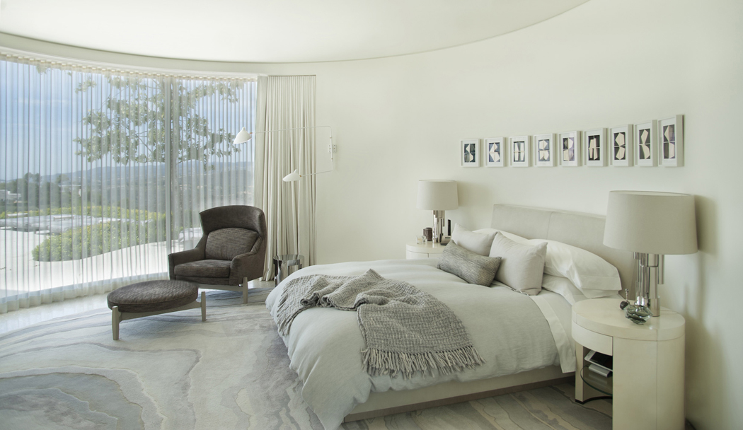 chambre de maitre avec vue sur le jardin