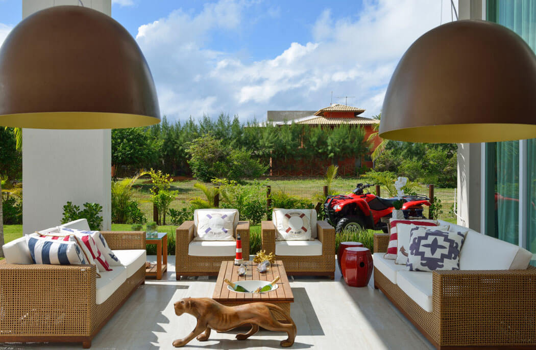 Magnifique terrasse ombragée de cette accueillante maison de vacances sur la côte terrasse déco maison secondaire sur la mer