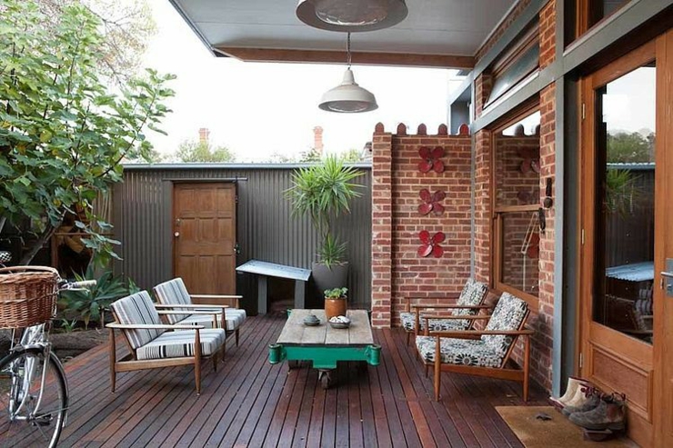 Jolie terrasse en bois de cette maison de ville outdoor terrasse maison de ville adélaïde
