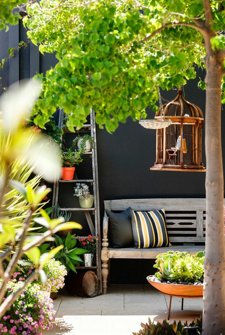 Espace outdoor aménagé et décoré dans un style éclectique espace outdoor maison de ville