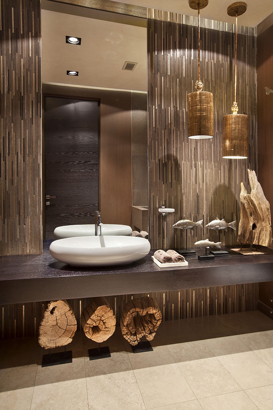 décoration des toilettes éclectique accessoires