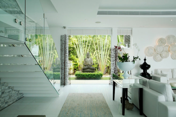 intérieur spacieux moderne design villa