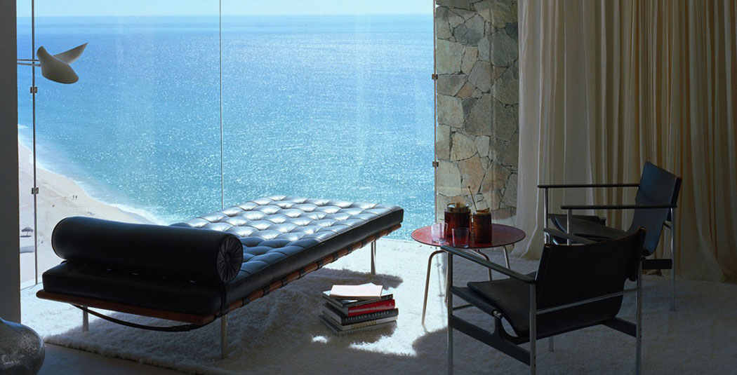 La magnifique vue sur mer a été mise en valeur dans toutes les pièces où elle pouvait être observée magnifique vue sur la mer villa de luxe