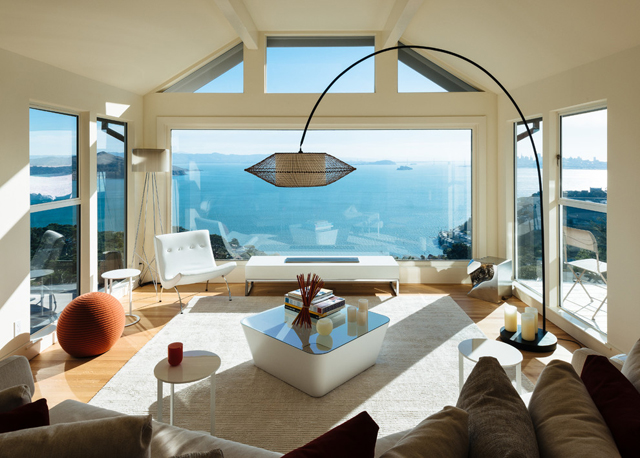 Jolie maison avec vue sur l'océan