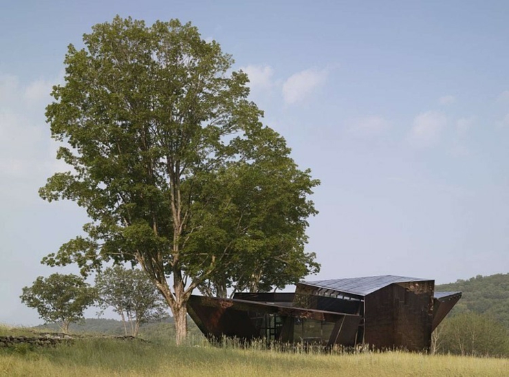 Construite dans une région bucolique maison contemporaine de luxe originale